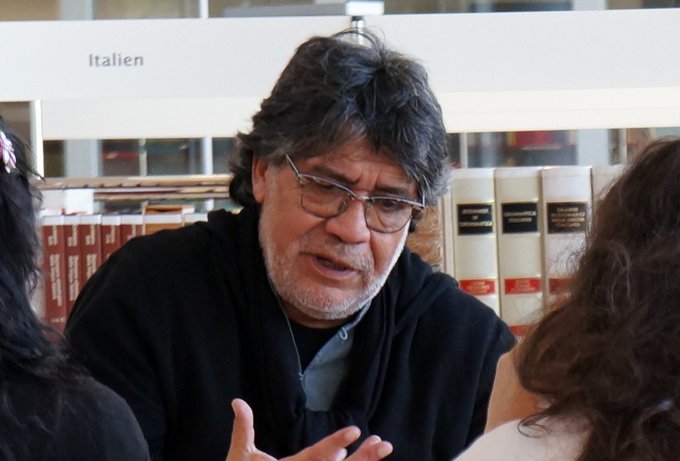 Tristeza de escritores chilenos por la muerte de Luis Sepúlveda